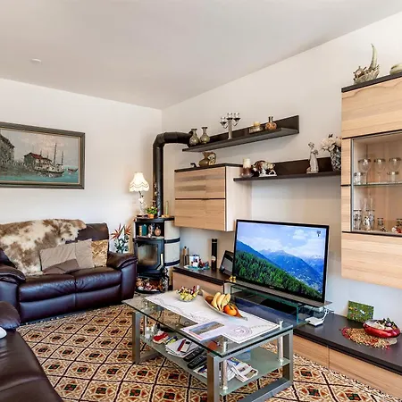 Apartment Graziella With Pool And View - Happy Ponte Tresa
